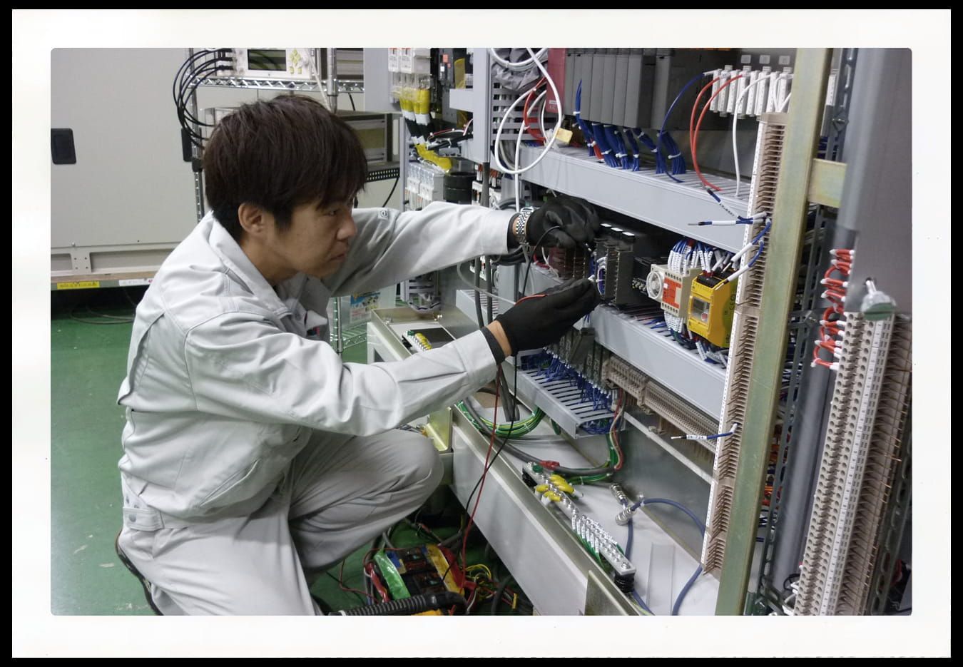 制御盤・分電盤作業イメージ